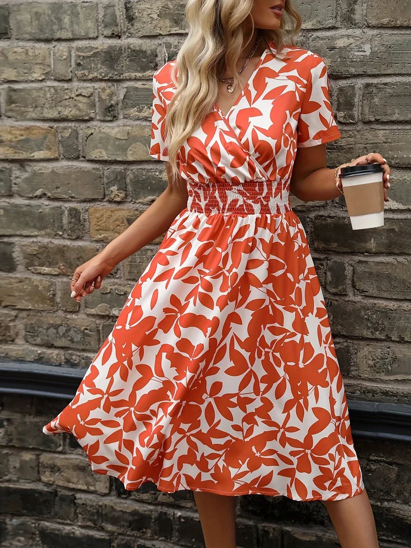 Odette – Wikkeljurk met groene botanische print