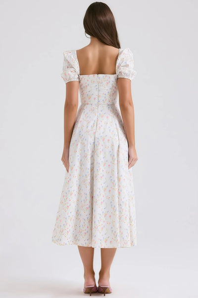 NADIA – Midi-jurk met bloemenprint en charmante pofmouwen